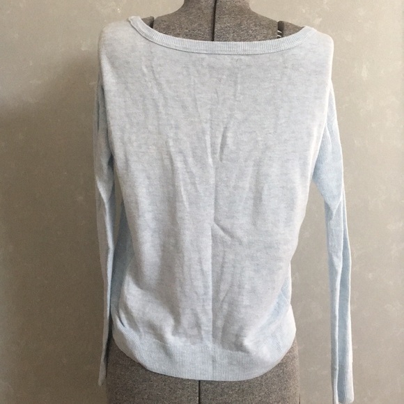 SALE! American Eagle Sweater - Picture 3 of 4